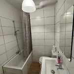 Apartment Holdek Francuska *